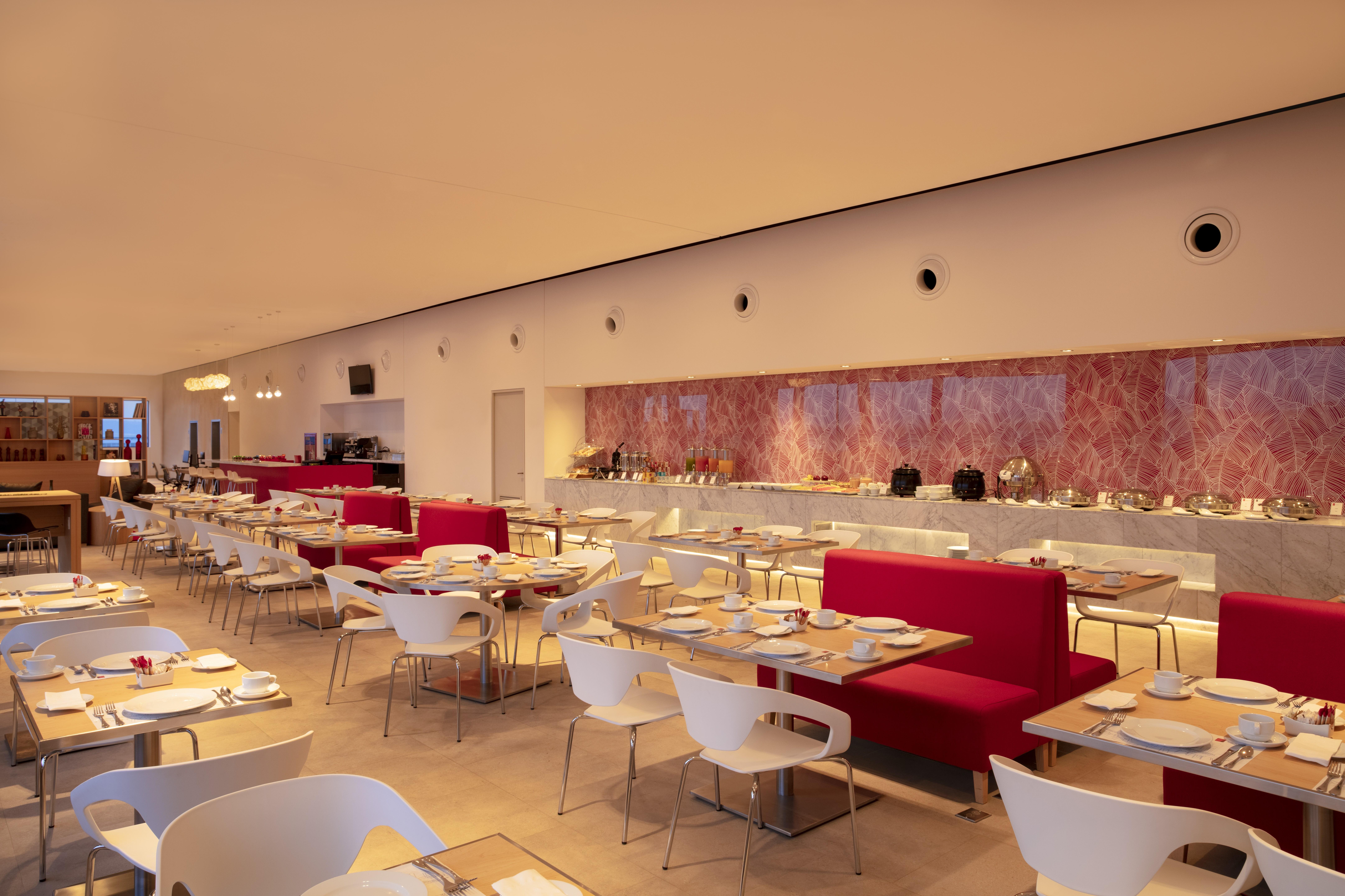 Fiesta Inn Parque Пуэбла Экстерьер фото