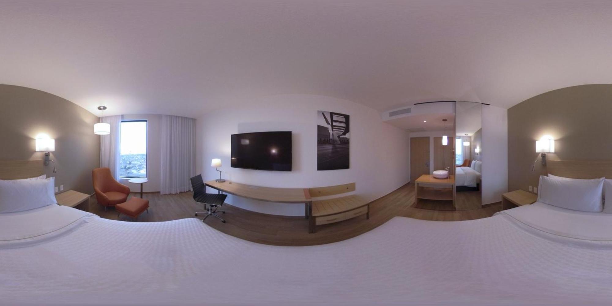 Fiesta Inn Parque Пуэбла Экстерьер фото