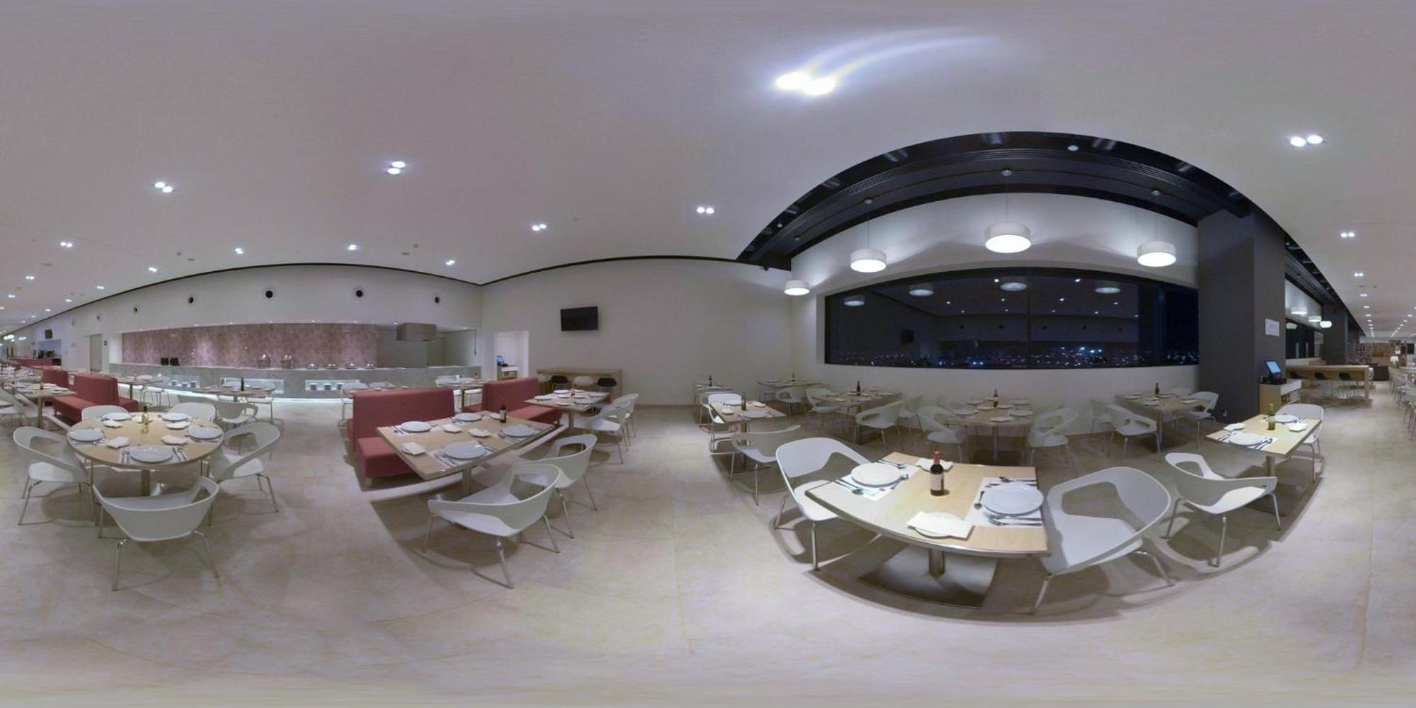 Fiesta Inn Parque Пуэбла Экстерьер фото