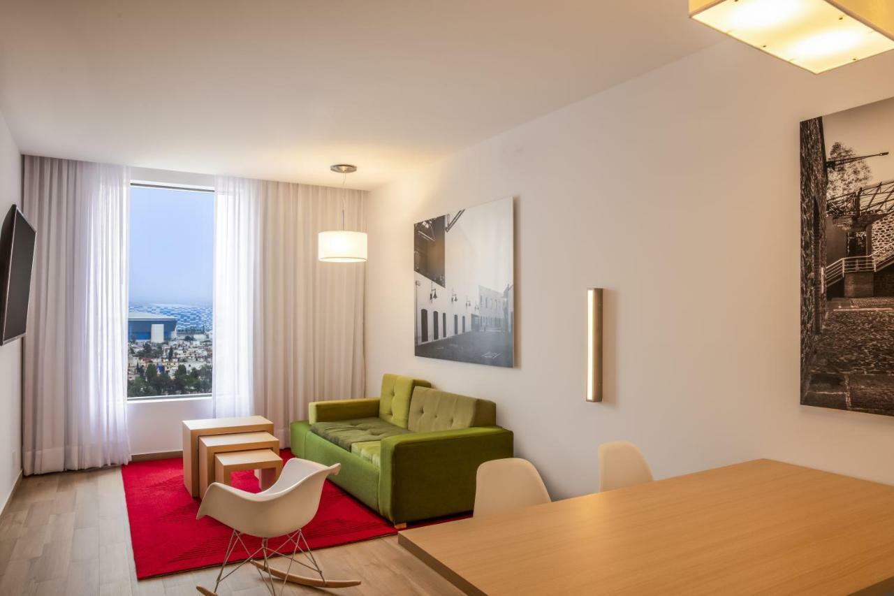 Fiesta Inn Parque Пуэбла Экстерьер фото